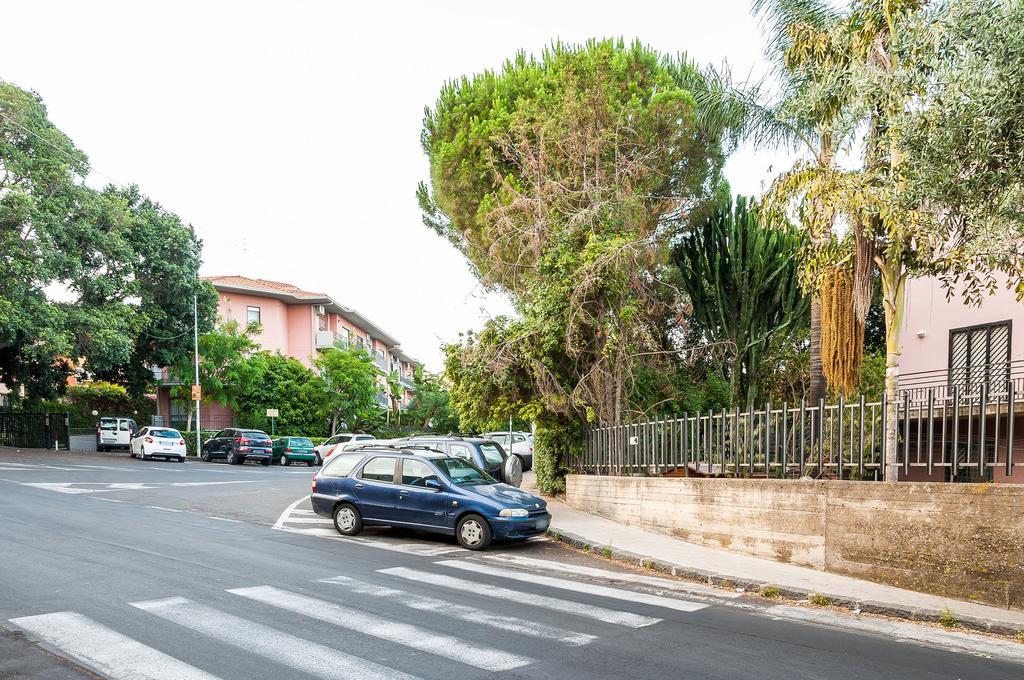 Apartmán Casa Arrigo Katánie Exteriér fotografie